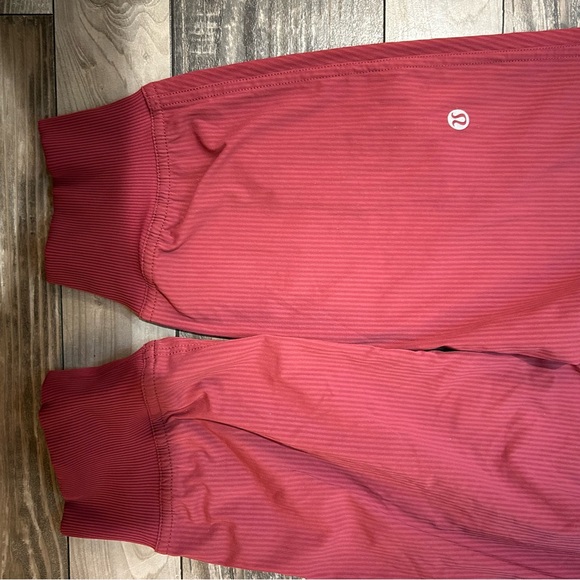 Lululemon Dance Studio Jogger - Picture 5 of 8